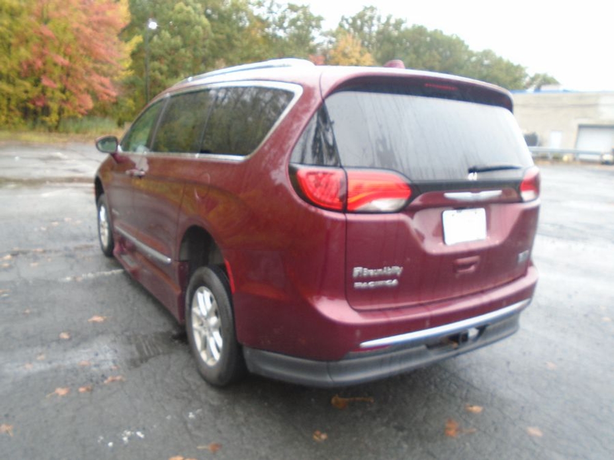 2020 CHRYSLER PACIFICA - Image 15