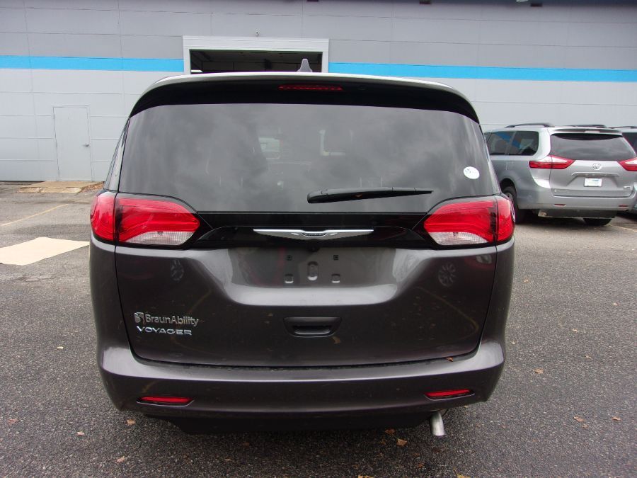 2022 CHRYSLER VOYAGER - Image 7