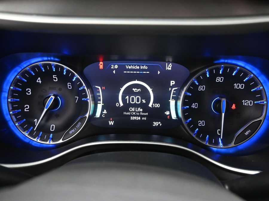 Used 2024 Chrysler Pacifica Touring L - BraunAbility Side Entry Entry Fold Out Automatic Ramp