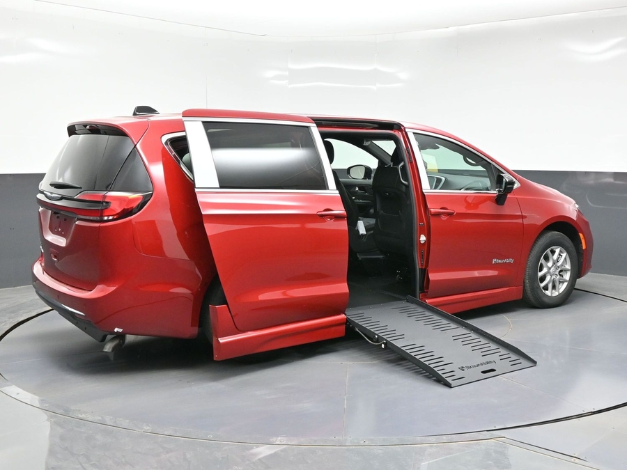 Red Chrysler Pacifica image number 6