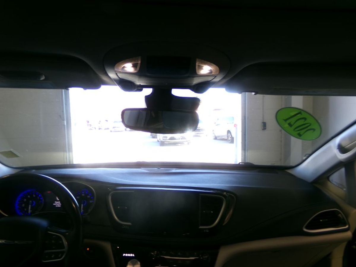 2021 CHRYSLER PACIFICA - Image 7