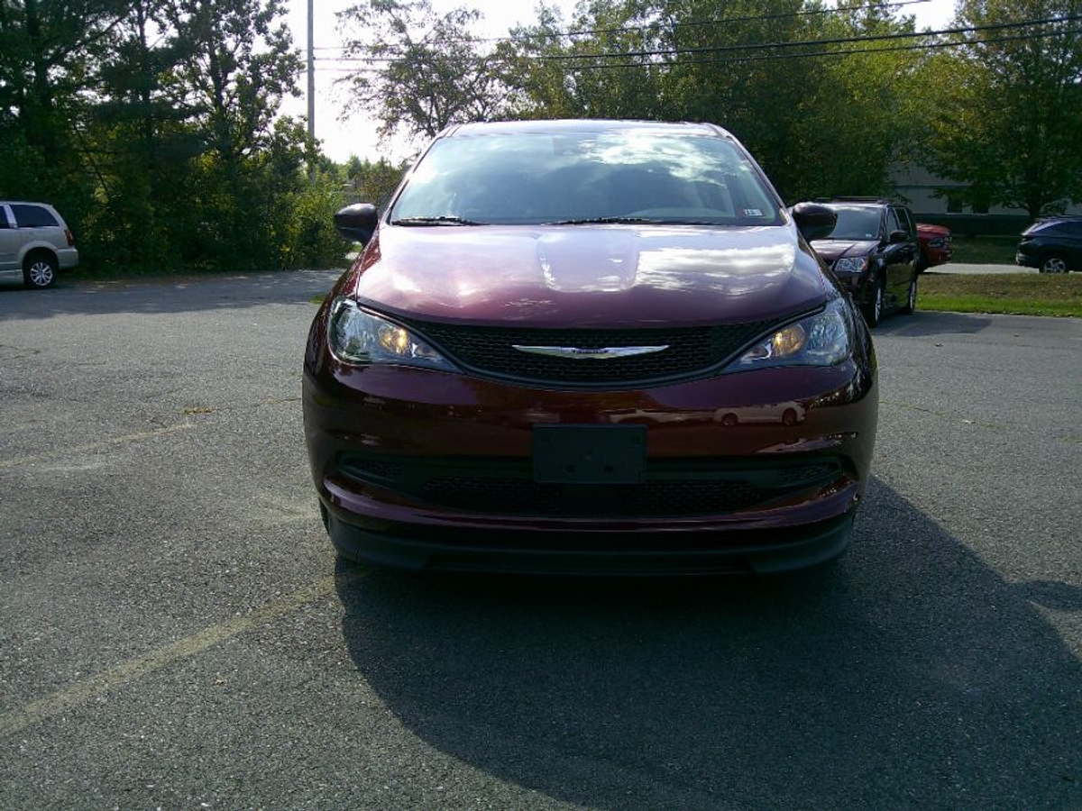 2023 CHRYSLER VOYAGER - Image 4