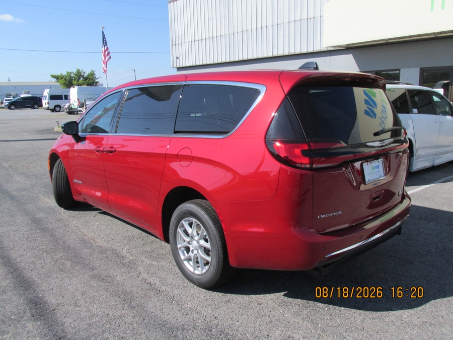 Red Chrysler Pacifica image number 6
