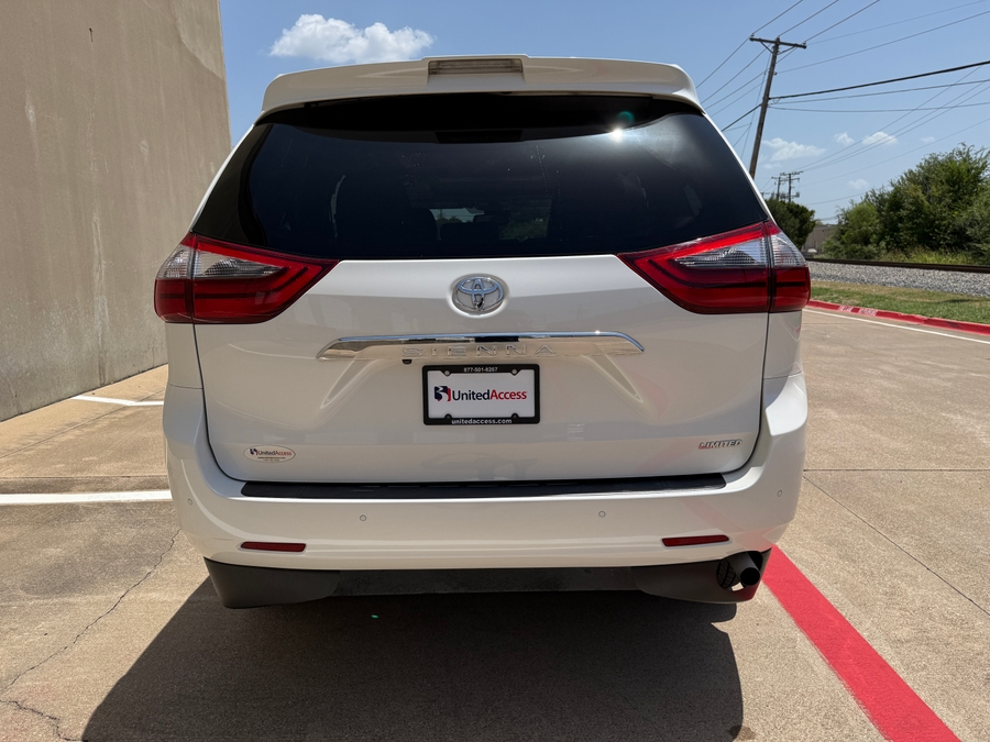 Used 2020 Toyota Sienna Limited - VMI Side Entry In Floor Automatic Ramp