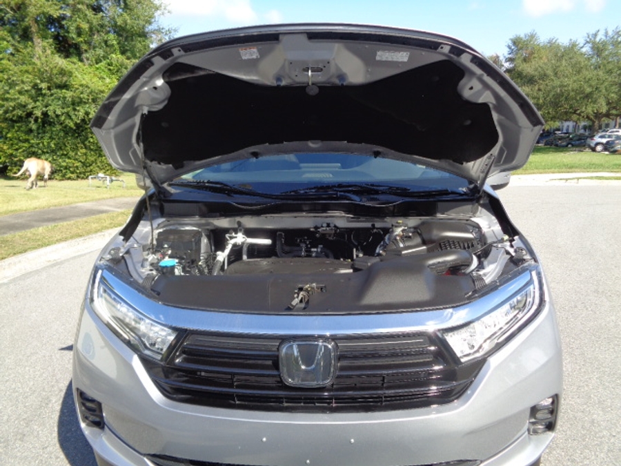 Used 2022 Honda Odyssey EX-L - VMI Side Entry Entry In Floor Automatic Ramp