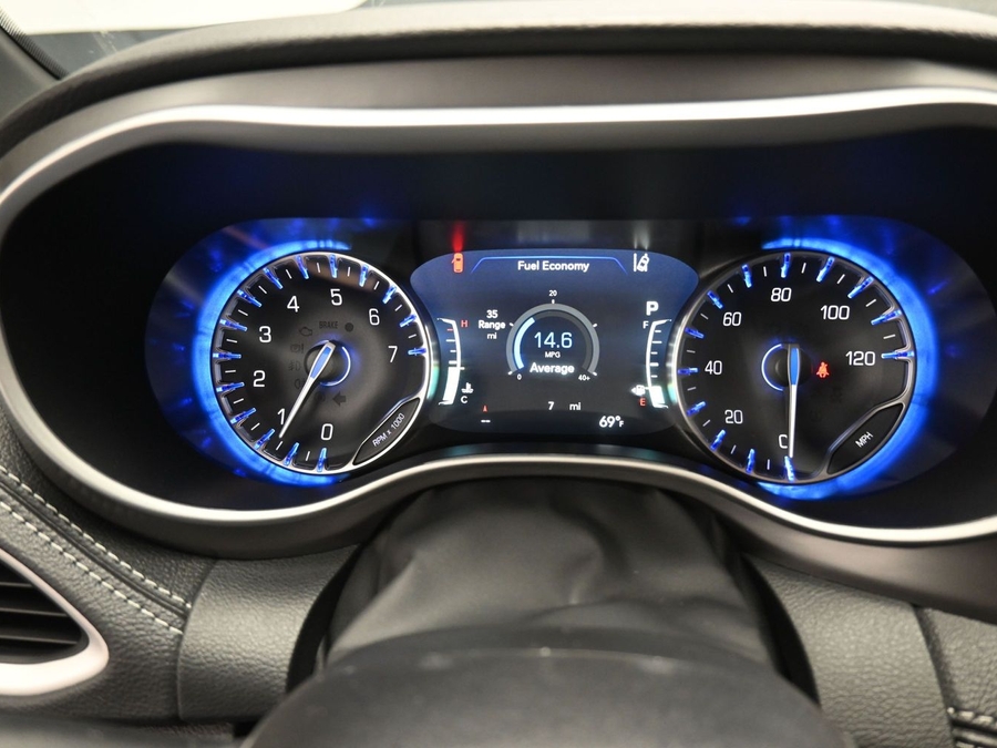 2026 Chrysler Pacifica Select - Photo 9