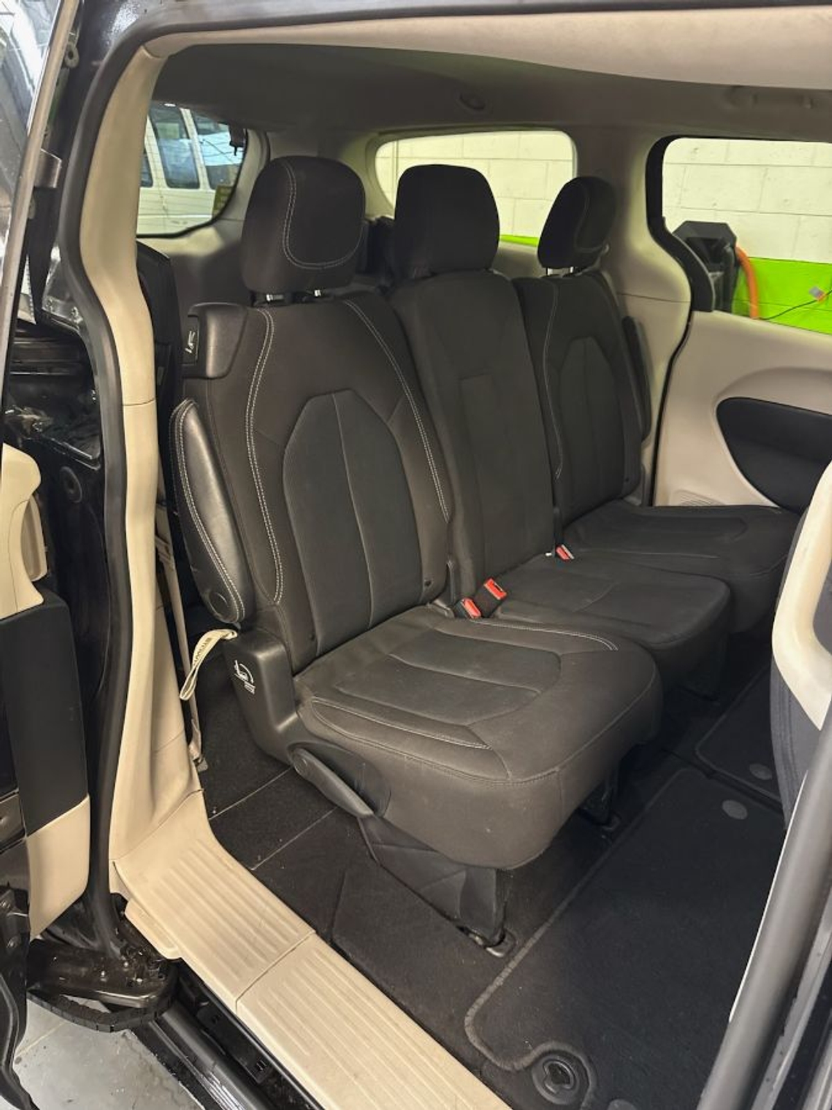 2022 CHRYSLER VOYAGER - Image 13