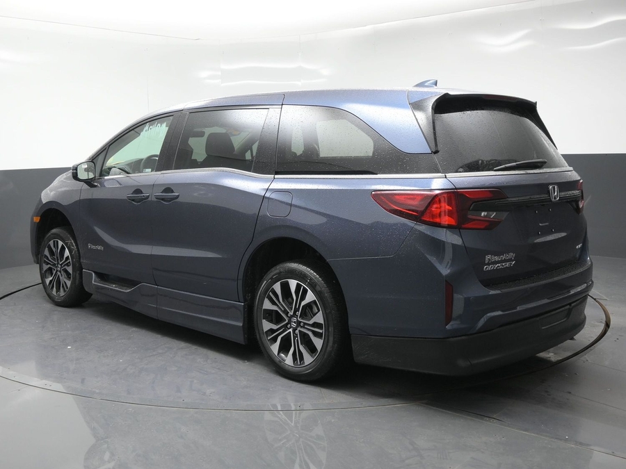 New 2026 Honda Odyssey Elite - BraunAbility Side Entry In Floor Automatic Ramp
