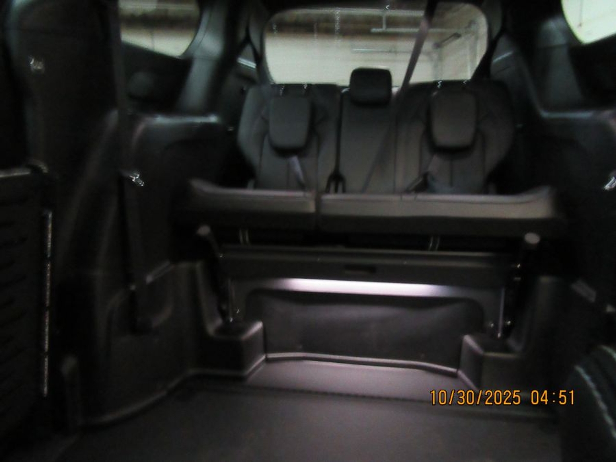 2025 CHRYSLER PACIFICA - Image 8