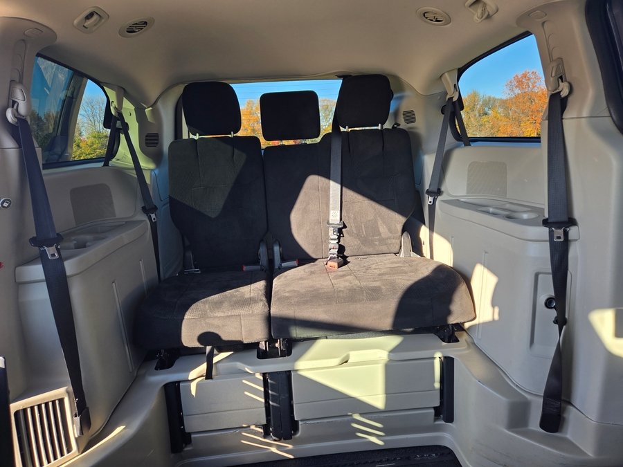 Used 2013 Dodge Grand Caravan  -   Entry  Ramp