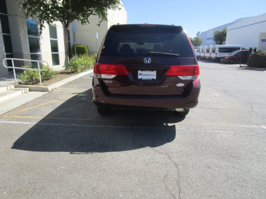 Used 2008 Honda Odyssey EX-L - BraunAbility Side Entry In Floor Automatic Ramp
