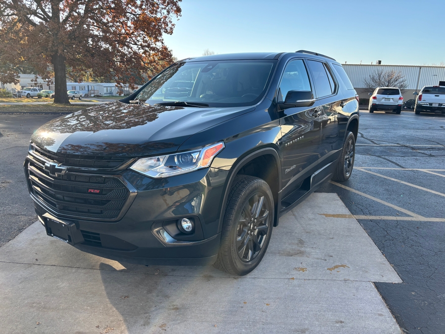 Used 2021 Chevrolet Traverse RS - BraunAbility Side Entry Entry In Floor Automatic Ramp