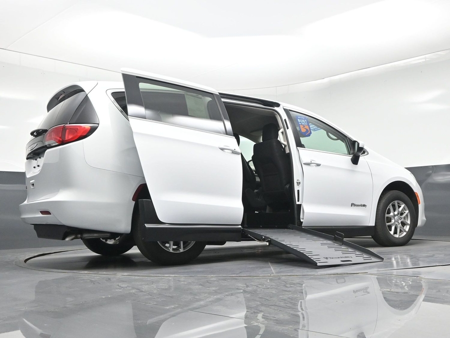 Used 2023 Chrysler Voyager LX - BraunAbility Side Entry Fold Out Manual Ramp