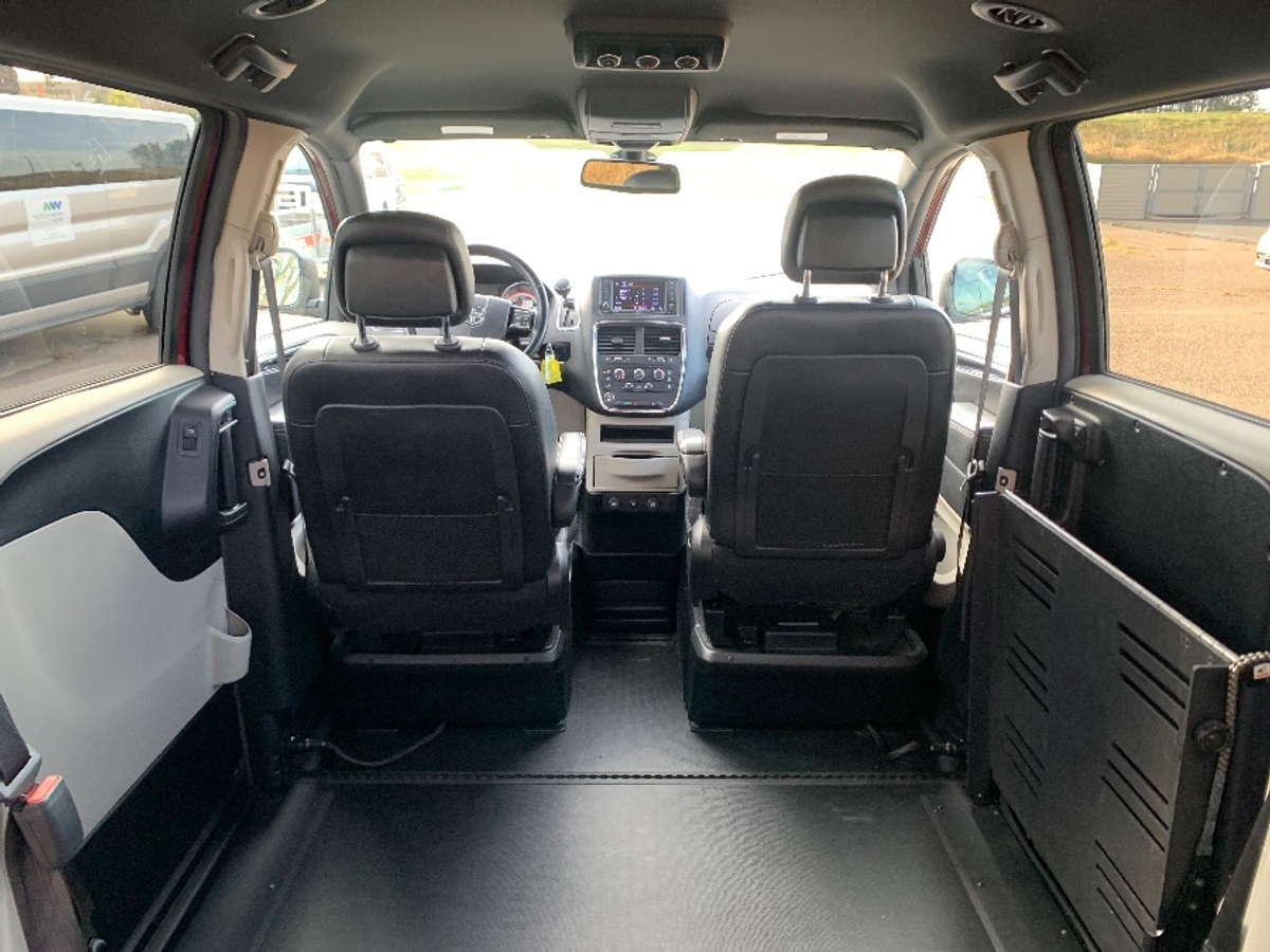 2019 DODGE GRAND CARAVAN - Image 8