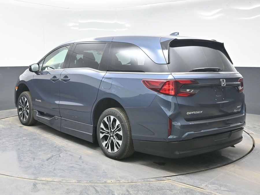 New 2026 Honda Odyssey Elite - BraunAbility Side Entry Entry In Floor Automatic Ramp