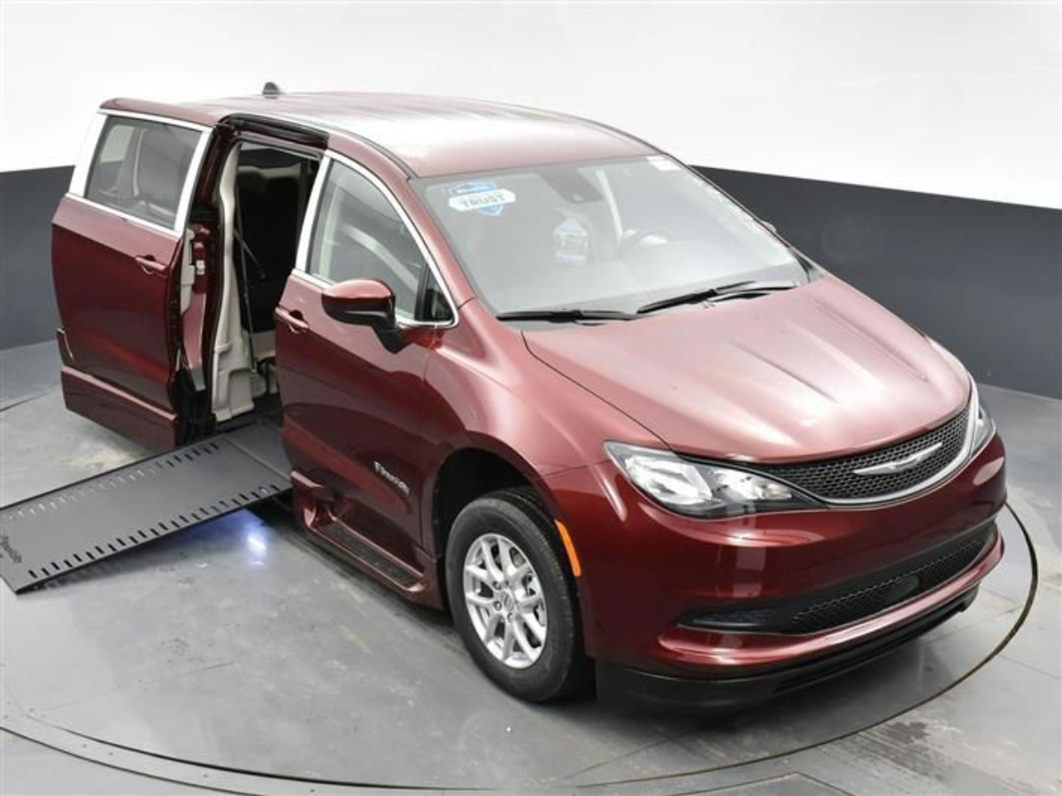 2023 CHRYSLER VOYAGER - Image 20