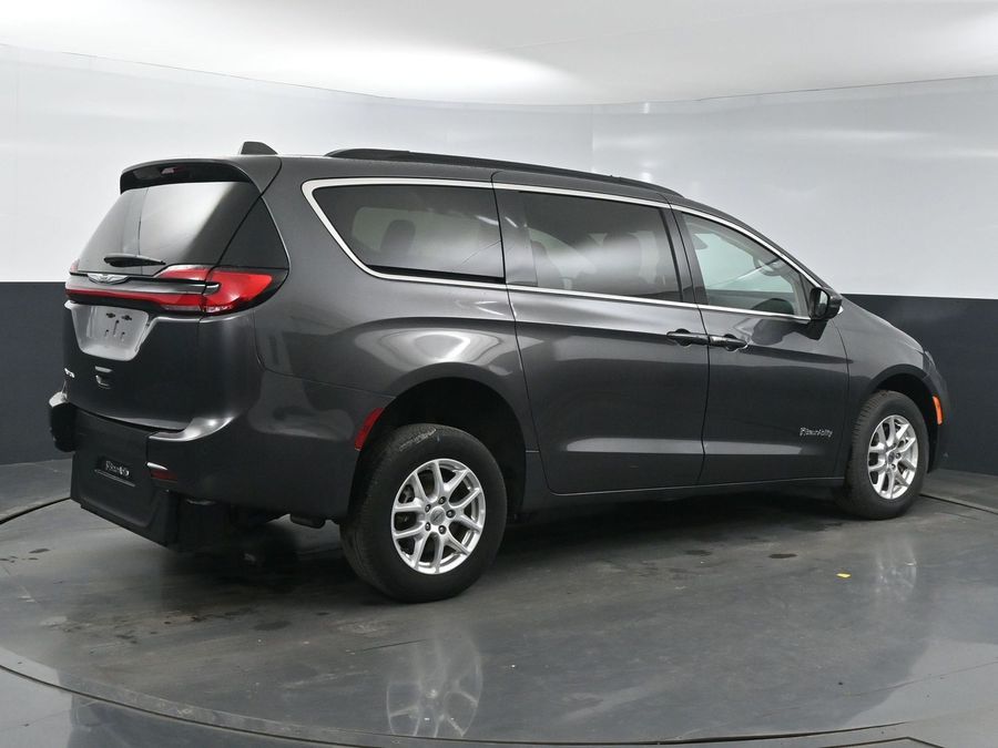 Used 2022 Chrysler Pacifica Touring L - BraunAbility Rear Entry Entry Fold Out Manual Ramp