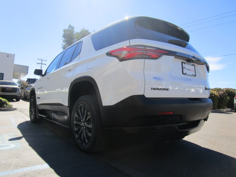 Used 2023 Chevrolet Traverse 2LT RS - BraunAbility Side Entry Entry In Floor Automatic Ramp