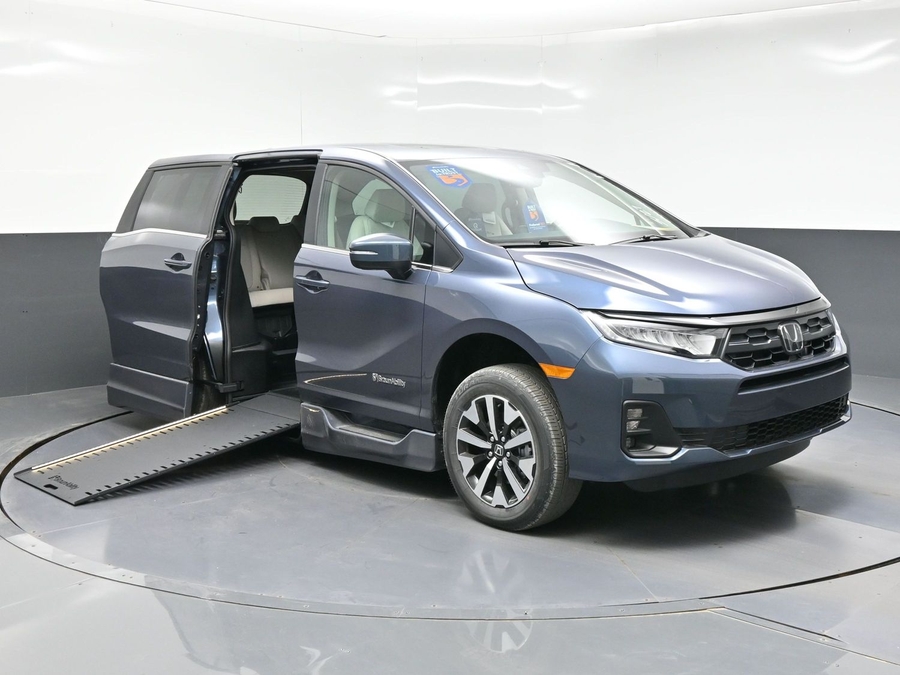 New 2026 Honda Odyssey EX-L - BraunAbility Side Entry Entry In Floor Automatic Ramp