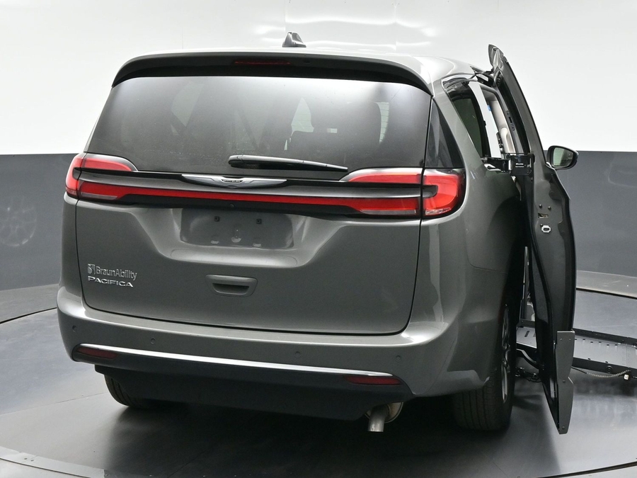 Used 2023 Chrysler Pacifica Touring L - BraunAbility Side Entry Fold Out Automatic Ramp