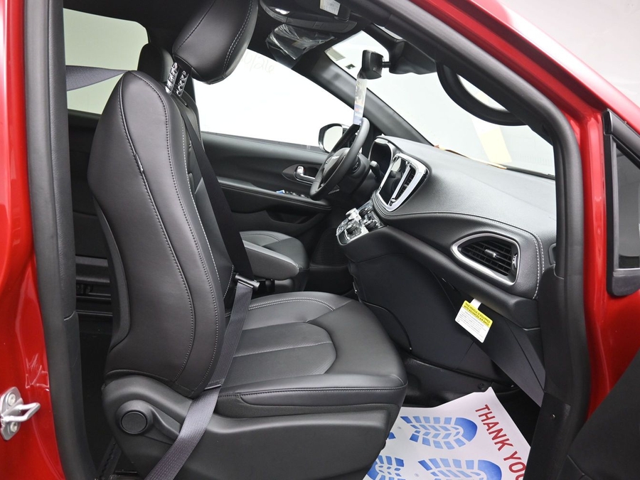 Red Chrysler Pacifica image number 8