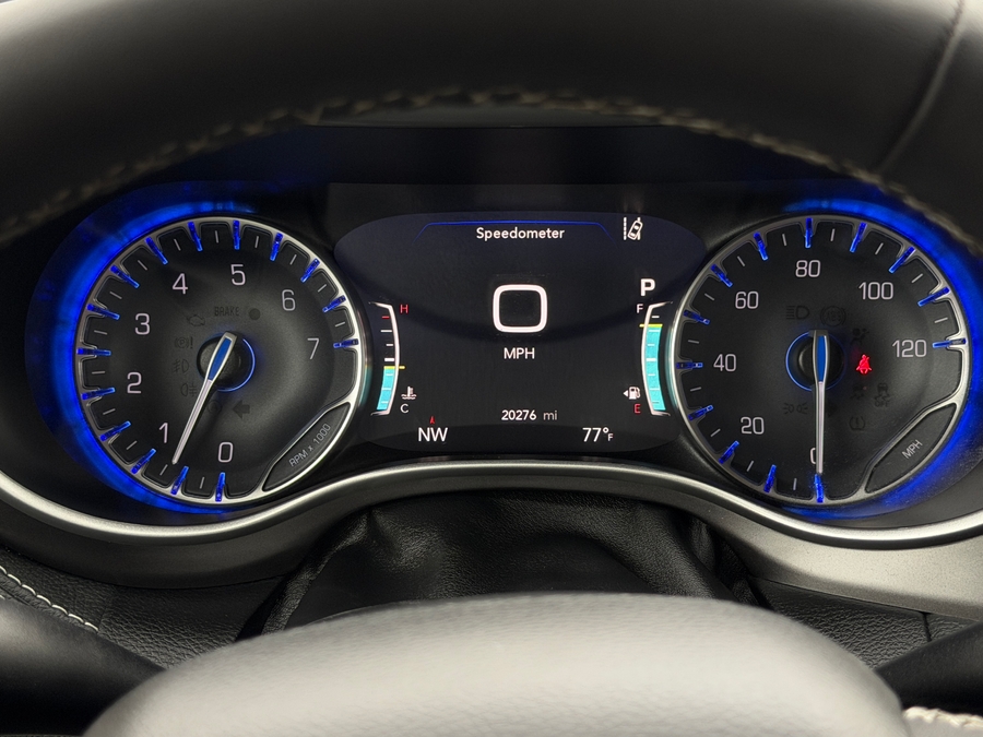 Used 2023 Chrysler Pacifica Touring L Plus - BraunAbility Side Entry Entry In Floor Automatic Ramp