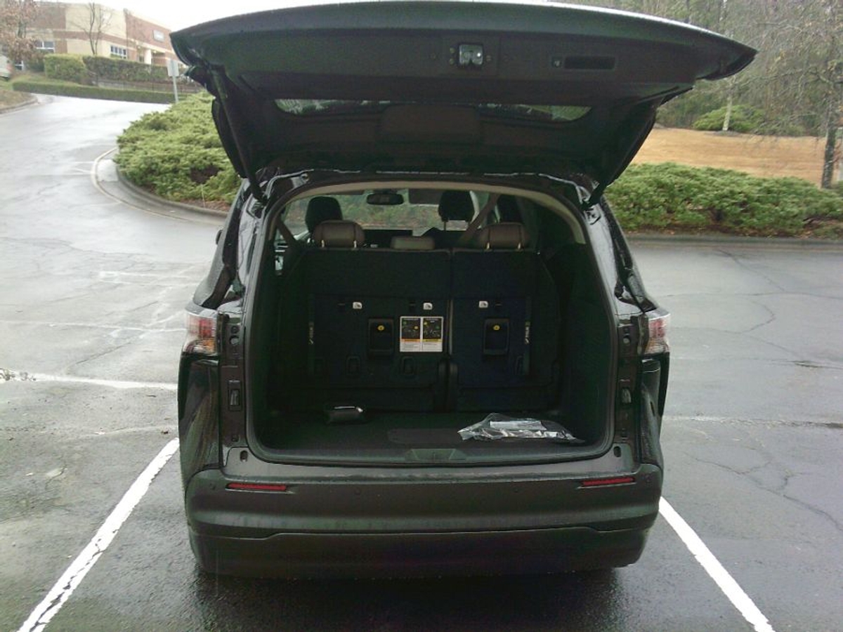 2025 TOYOTA SIENNA - Image 7