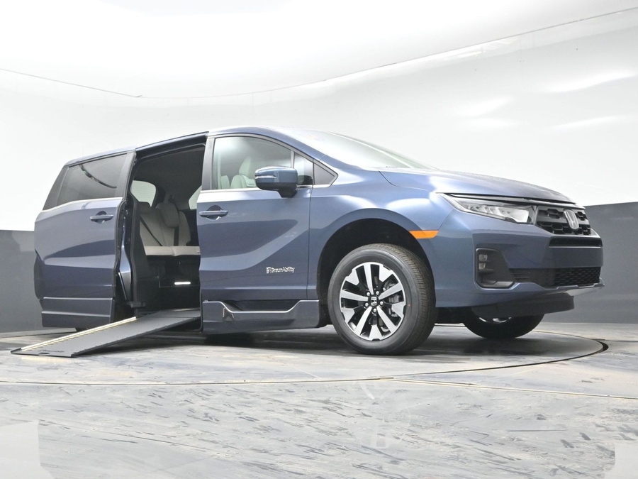 New 2026 Honda Odyssey EX-L - BraunAbility Side Entry Entry In Floor Automatic Ramp