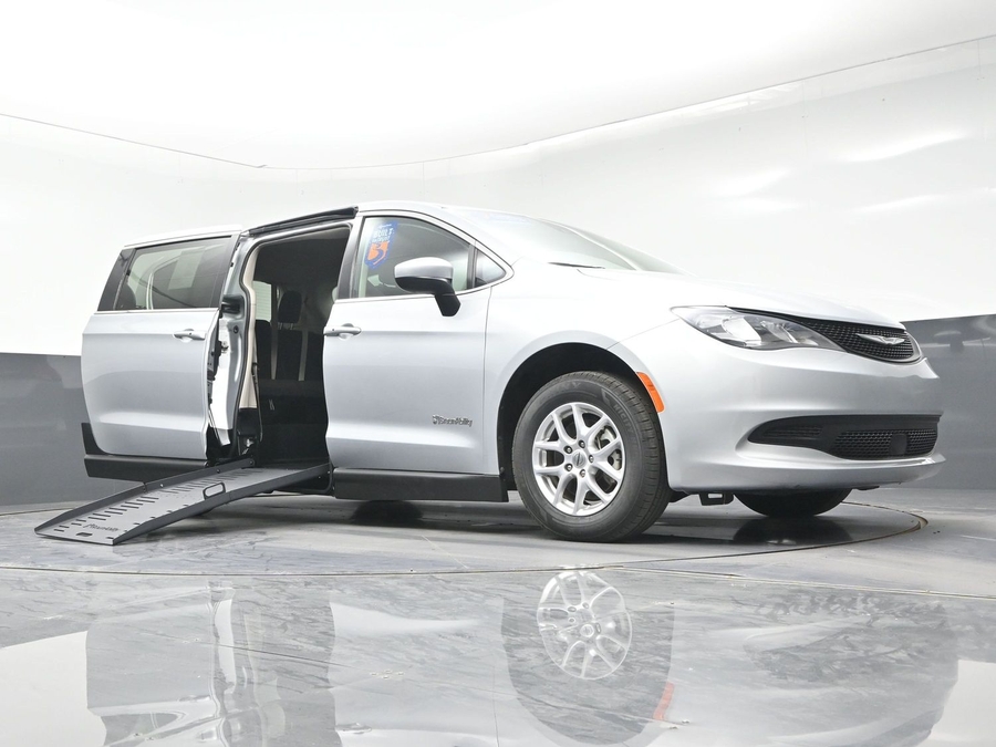 Used 2023 Chrysler Voyager LX - BraunAbility Side Entry Entry Fold Out Manual Ramp