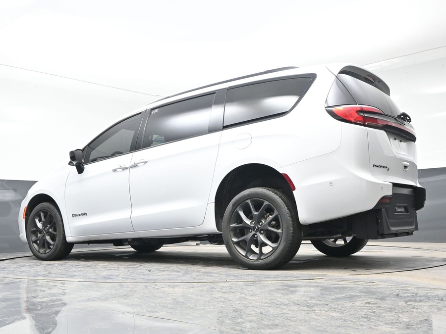 Used 2024 Chrysler Pacifica Touring L - BraunAbility Rear Entry Entry Fold Out Manual Ramp