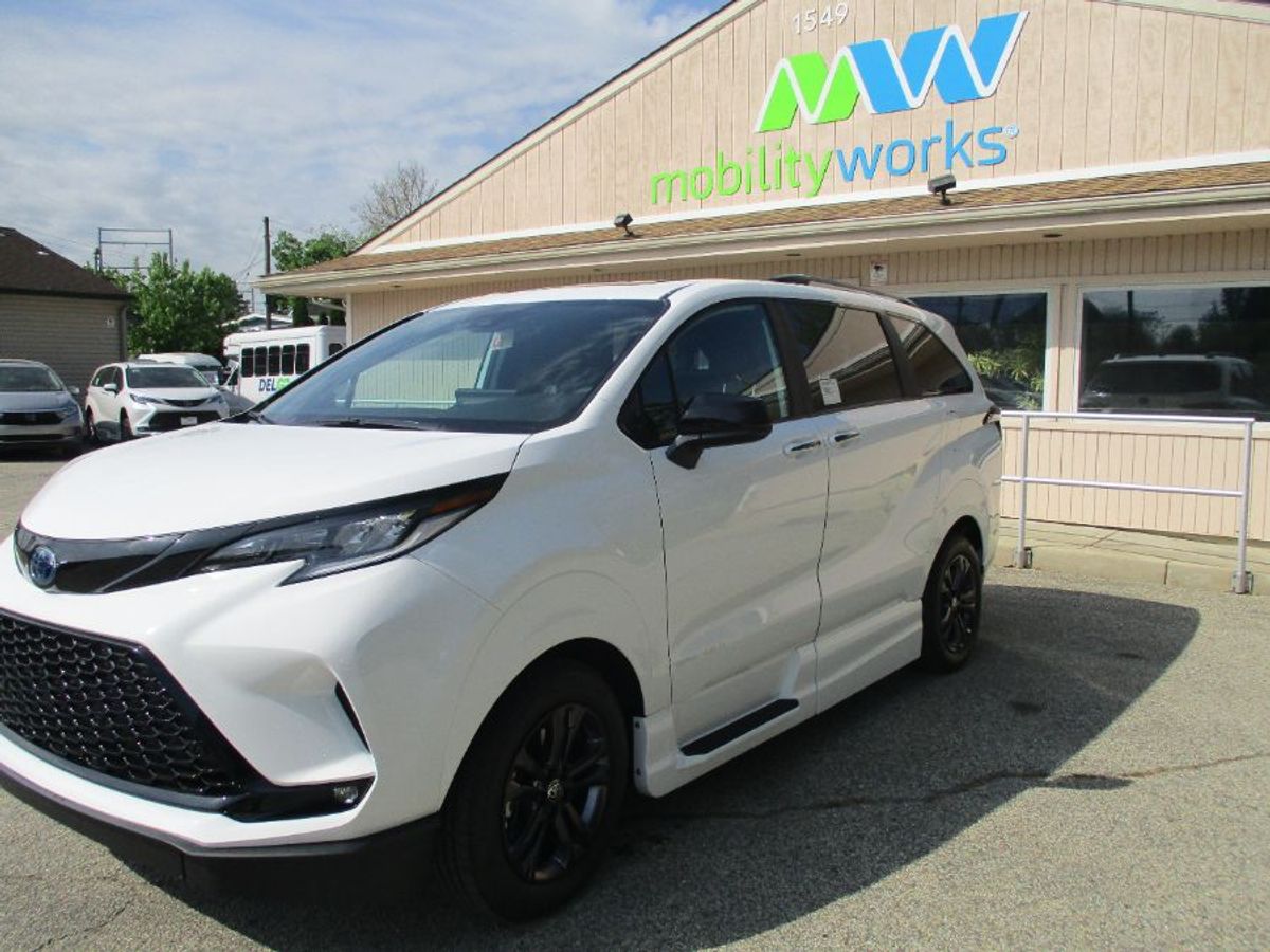 Blanco Toyota Sienna número de imagen 1