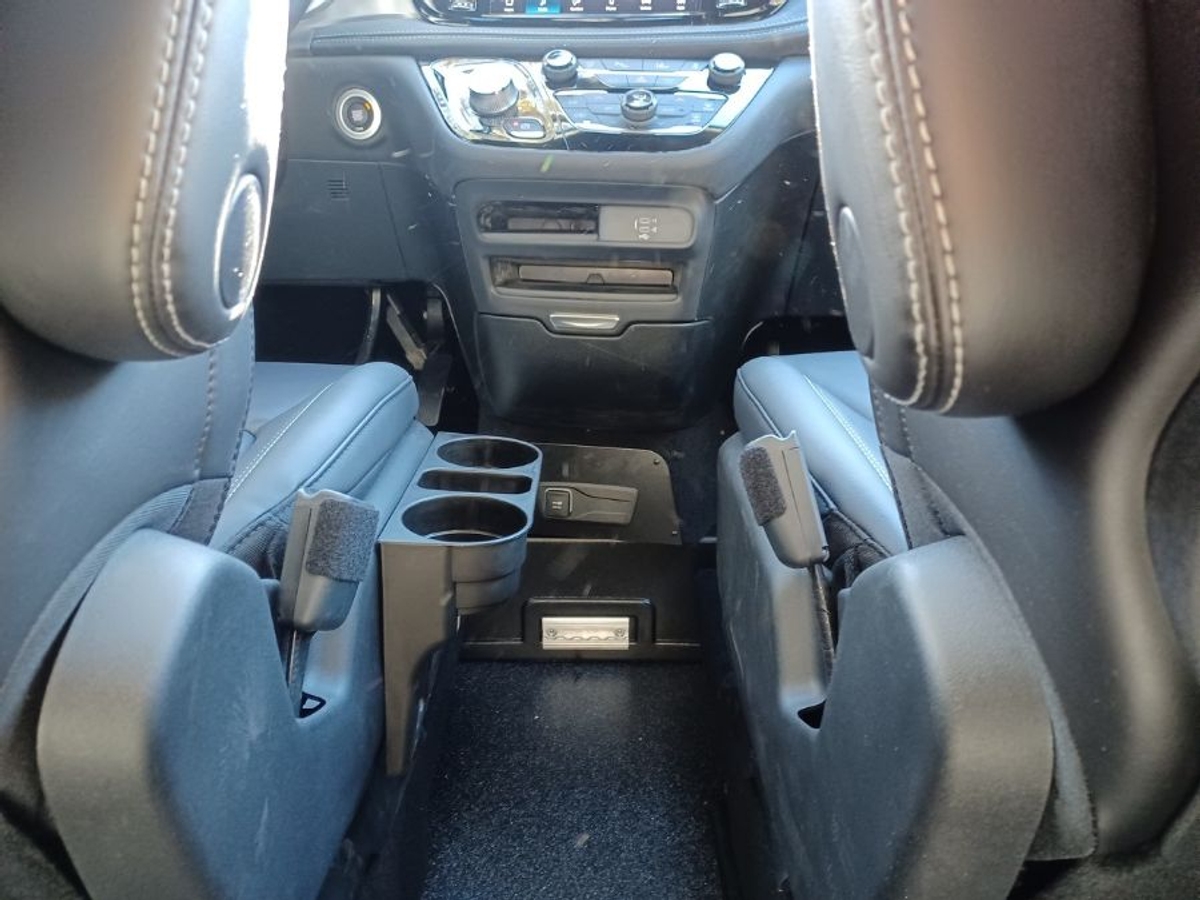 Red Chrysler Pacifica image number 12