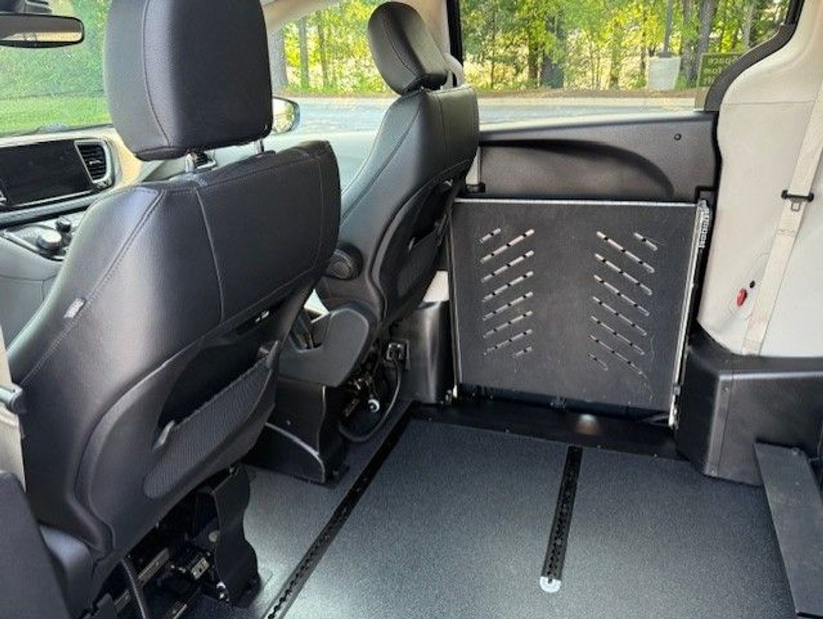 2021 CHRYSLER PACIFICA - Image 14