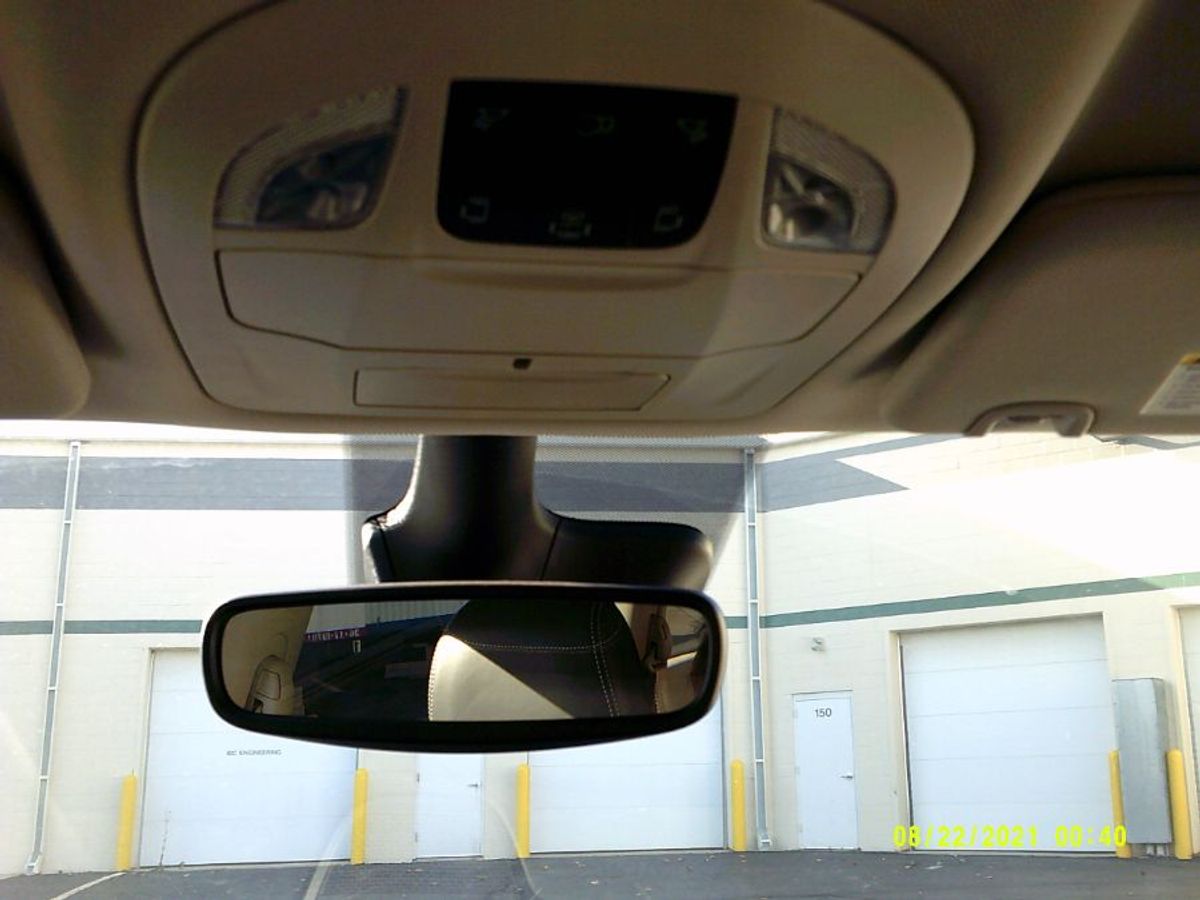 2024 CHRYSLER PACIFICA - Image 13