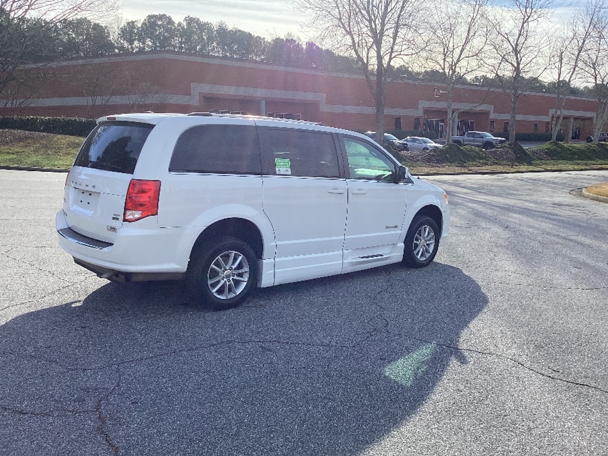 2019 DODGE GRAND CARAVAN - Image 7