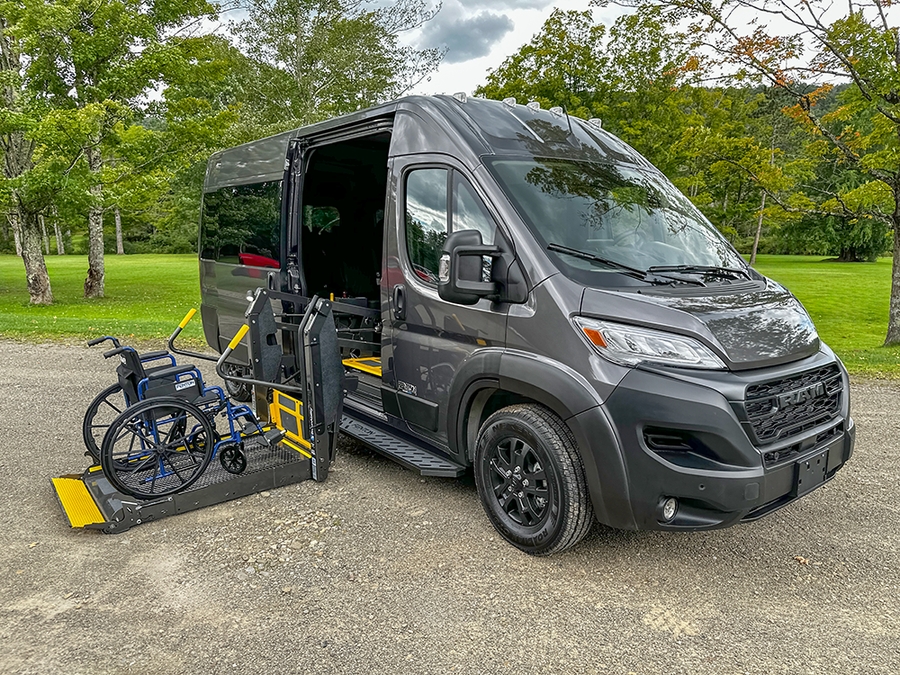 New 2025 Ram Promaster 2500  - Fenton Mobility Side Entry Entry Lift Automatic Ramp