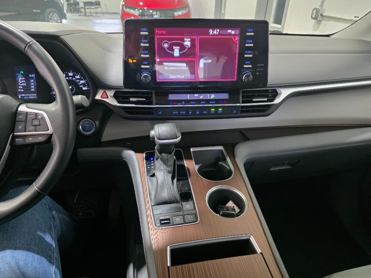 2024 TOYOTA SIENNA - Image 26
