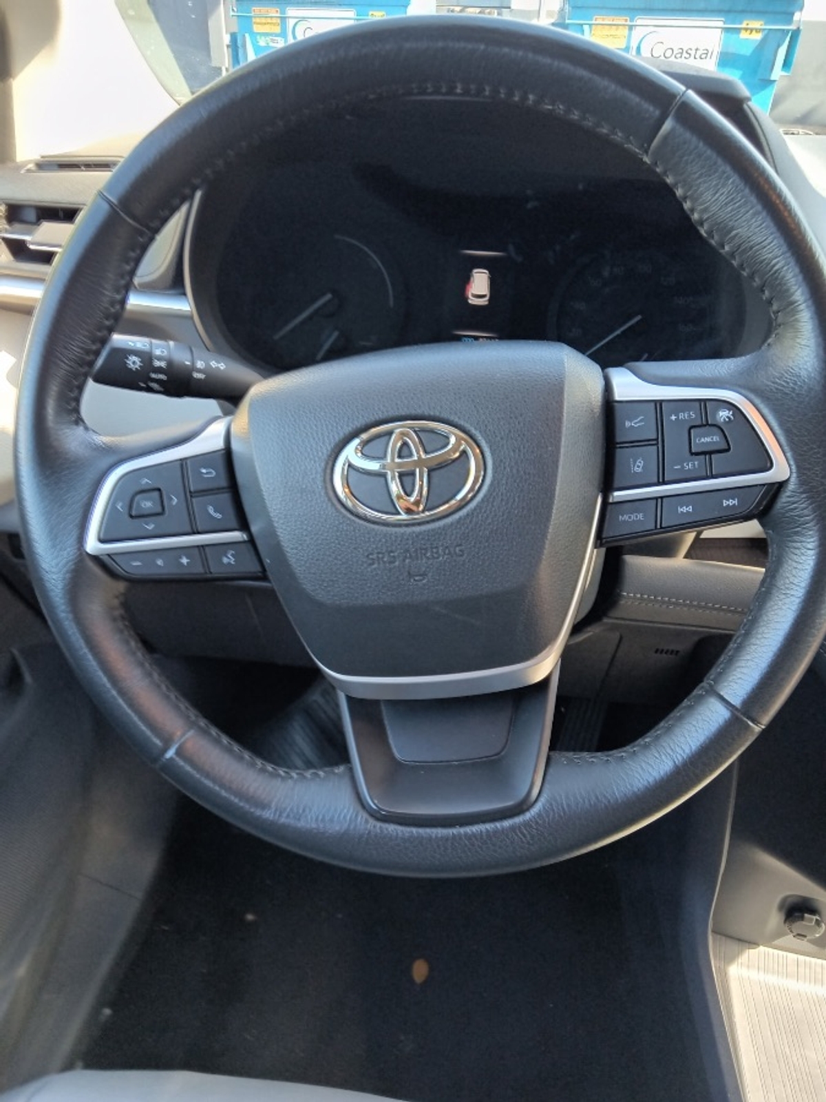 2024 TOYOTA SIENNA - Image 2