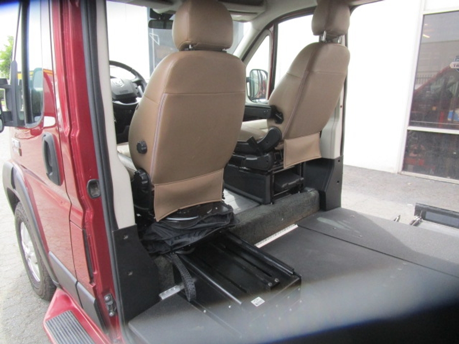 Used 2016 Ram ProMaster 1500 136 WB - TEM Side Entry Entry Lift Automatic Ramp