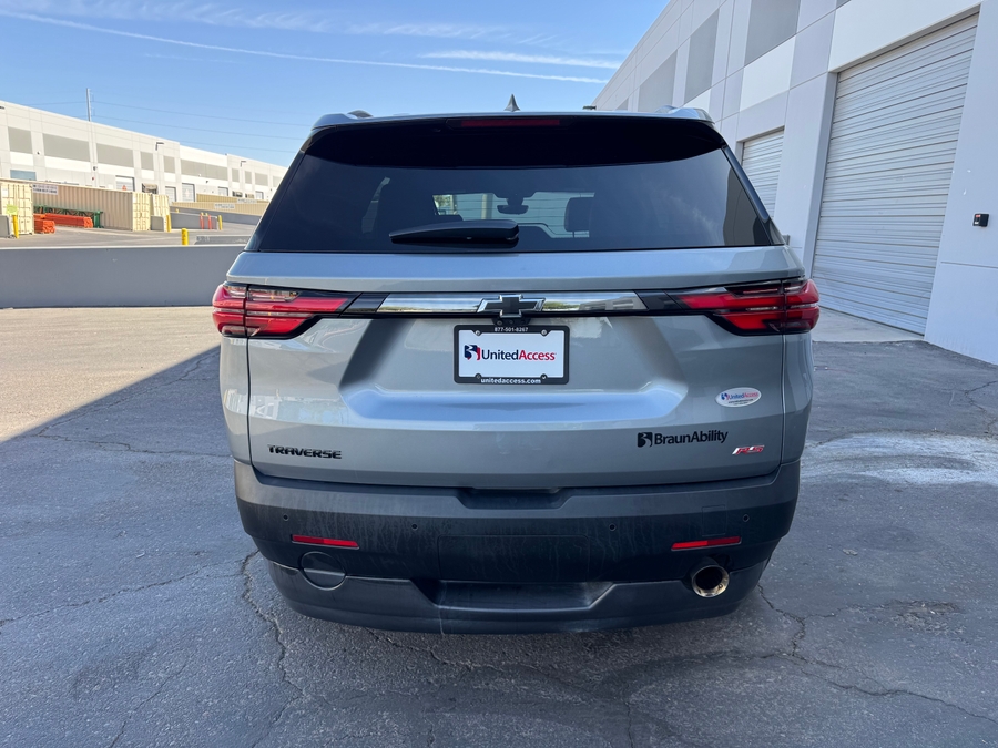 Used 2023 Chevrolet Traverse RS - BraunAbility Side Entry Entry In Floor Automatic Ramp