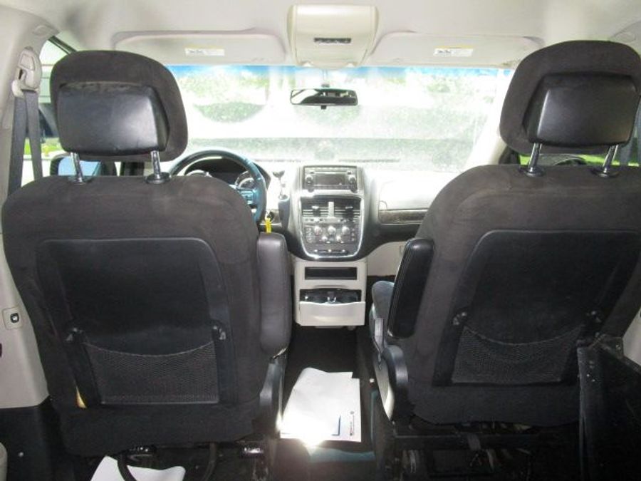 Used 2015 Dodge Grand Caravan SXT - VMI Side Entry Entry In Floor Automatic Ramp