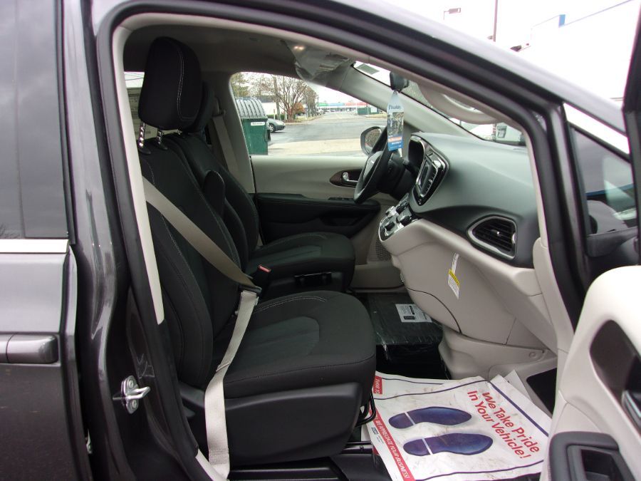 2022 CHRYSLER VOYAGER - Image 15