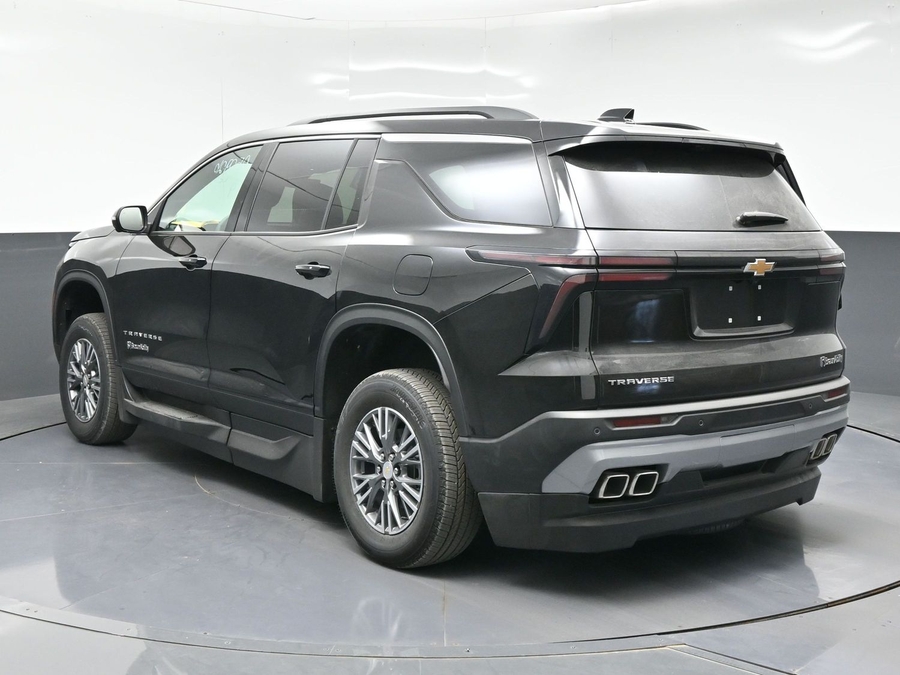 New 2026 Chevrolet Traverse 1LT - BraunAbility Side Entry In Floor Automatic Ramp