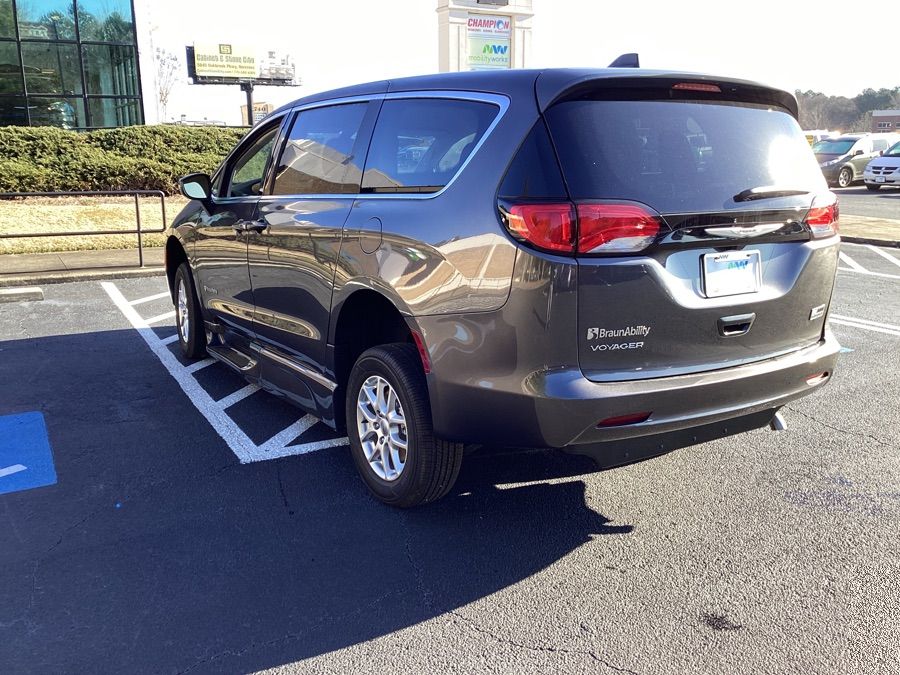 2022 CHRYSLER VOYAGER - Image 6