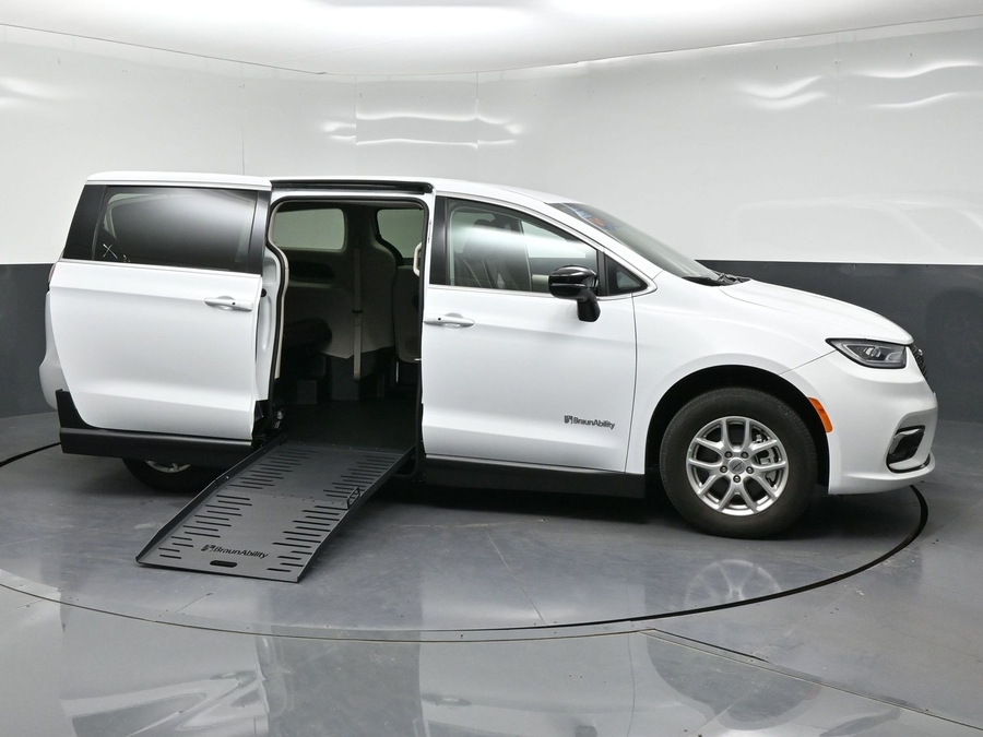 Used 2024 Chrysler Pacifica Touring L - BraunAbility Side Entry Fold Out Manual Ramp