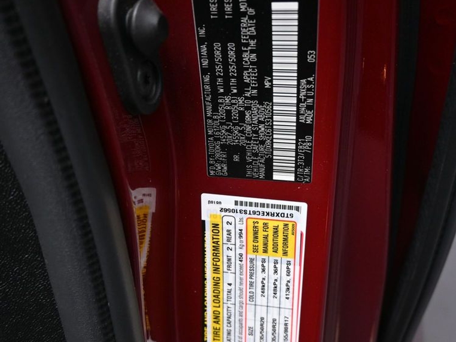 New 2026 Toyota Sienna Hybrid XSE Sport - BraunAbility Side Entry In Floor Automatic Ramp