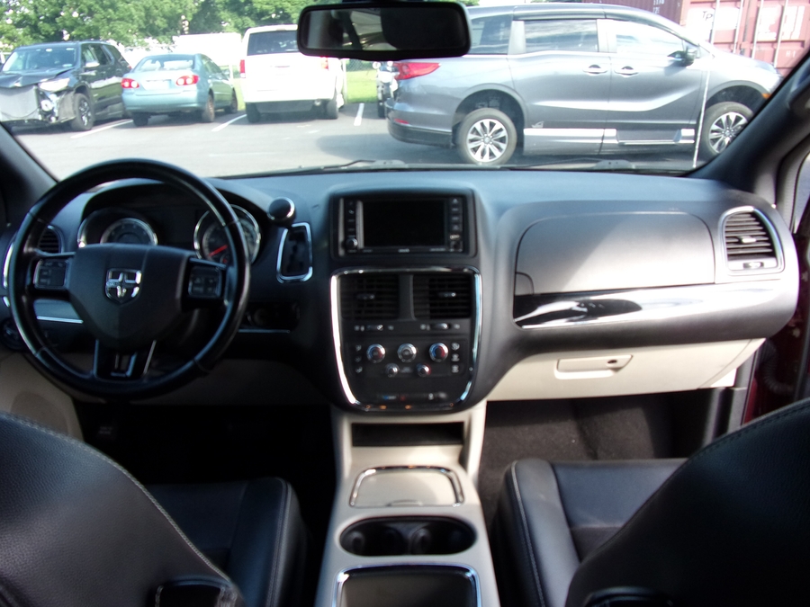 2019 Dodge Grand Caravan SXT - Photo 8