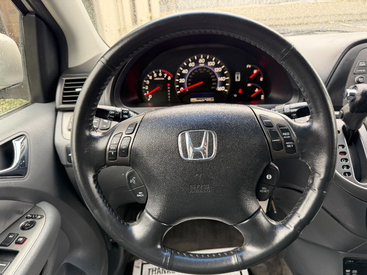  Honda Odyssey image number 13