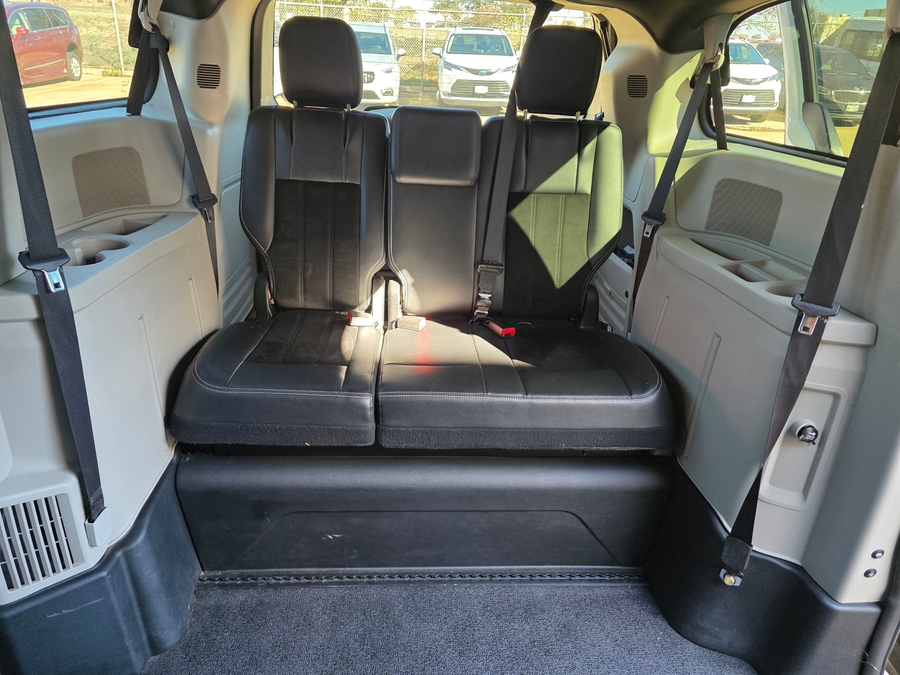 Used 2017 Dodge Grand Caravan SXT - VMI Side Entry Entry In Floor Automatic Ramp