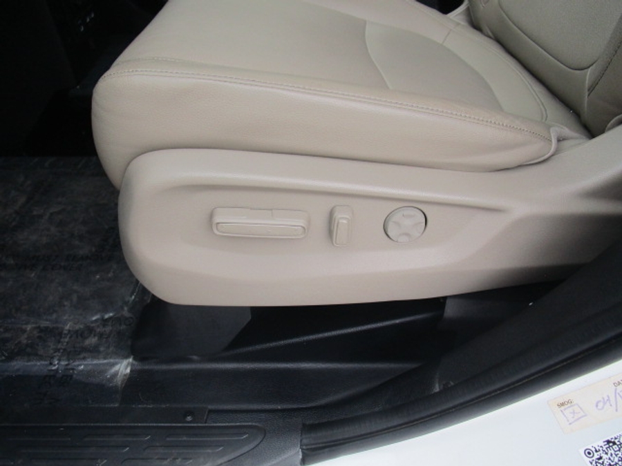 Used 2022 Honda Odyssey Touring - VMI Side Entry Entry In Floor Automatic Ramp